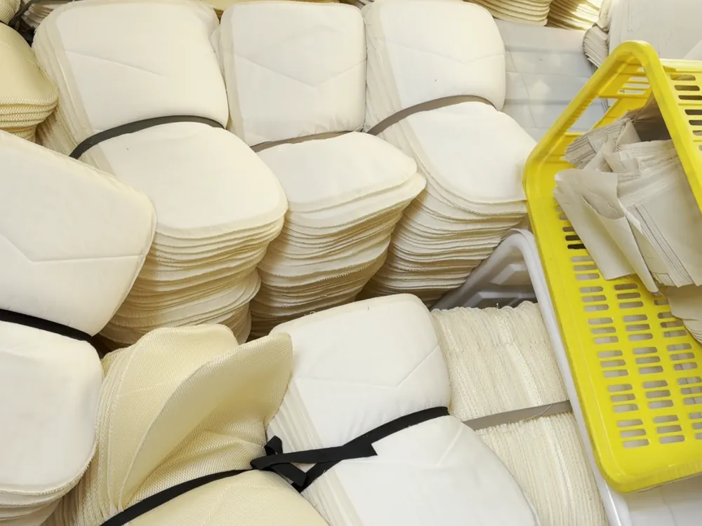 Cut-part bundling - panels counted and ticketed by size and colour